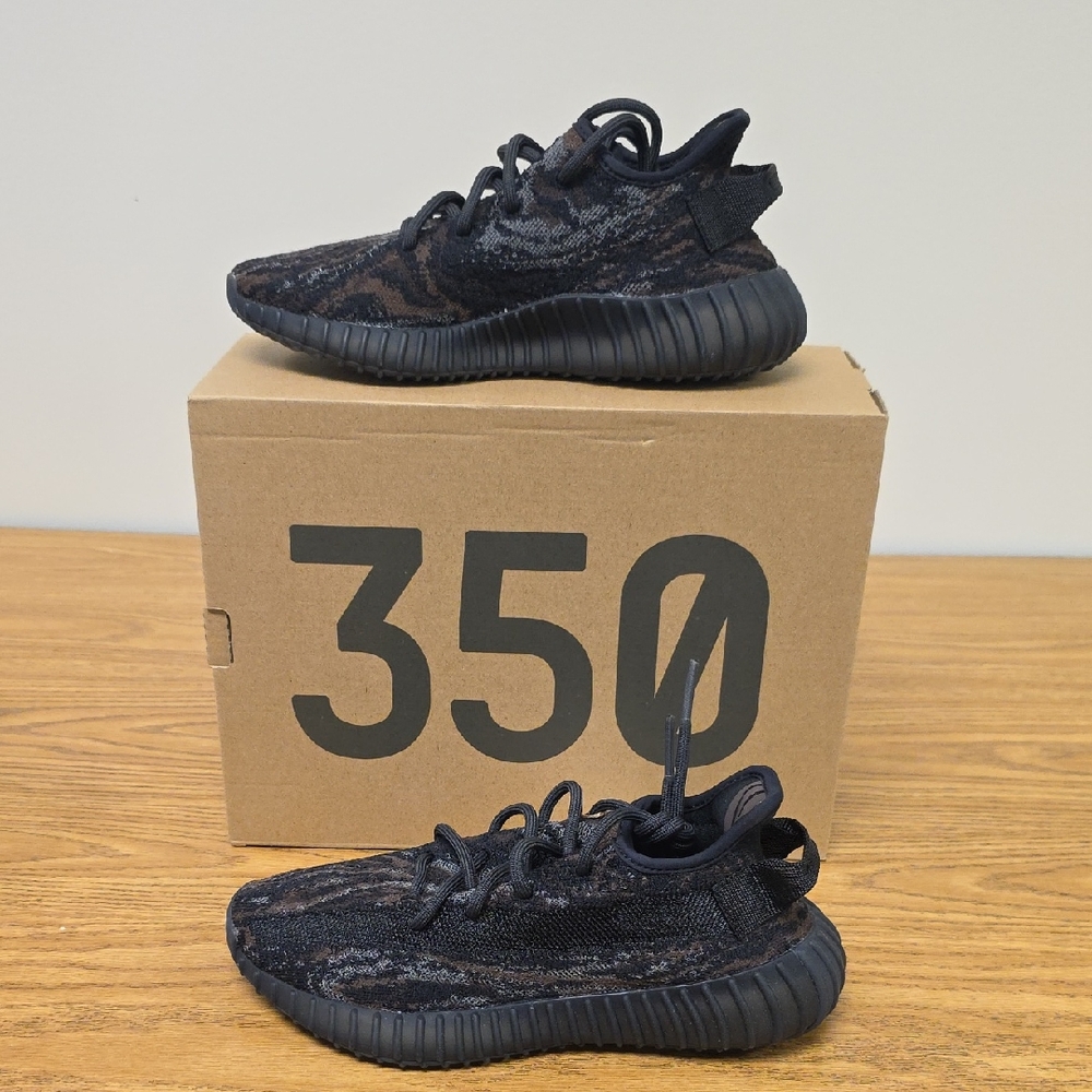 Adidas Yeezy Boost 350 V2 MX Roc Size Women's 6 GW3774 NEW